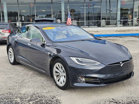 Used 2019 Tesla Model S 75D AWD/4WD image 9
