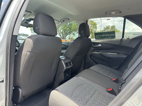 Certified 2024 Chevrolet Equinox LT FWD image 18