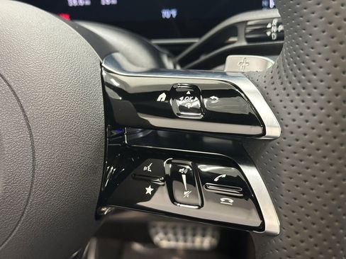 New 2026 Mercedes-Benz GLC 300 image 31