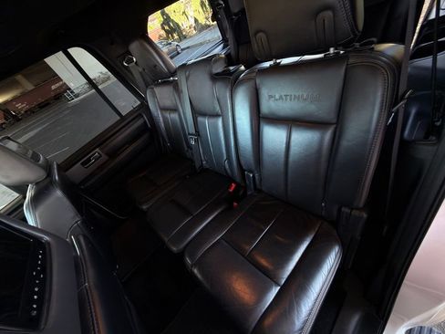 Used 2017 Ford Expedition Platinum AWD/4WD image 46