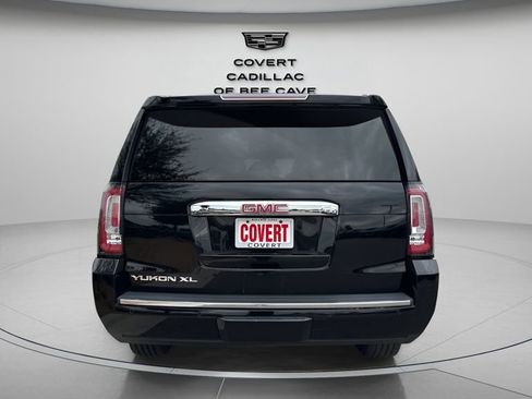 Used 2018 GMC Yukon XL Denali w/ Open Road Package image 8