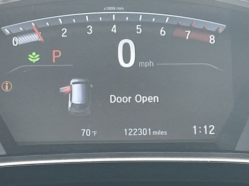 Used 2018 Honda CR-V Touring image 8