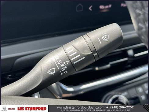 Certified 2025 Buick Envista Sport Touring FWD image 25
