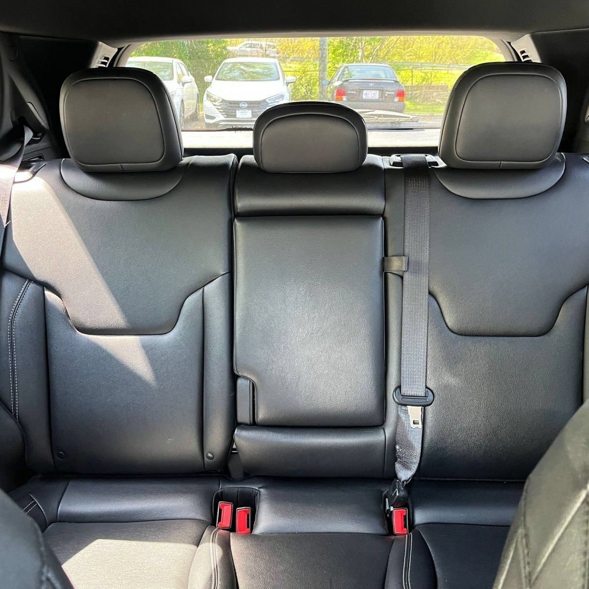 Used 2025 Jeep Compass Limited AWD/4WD image 38