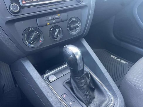 Used 2015 Volkswagen Jetta S FWD image 28