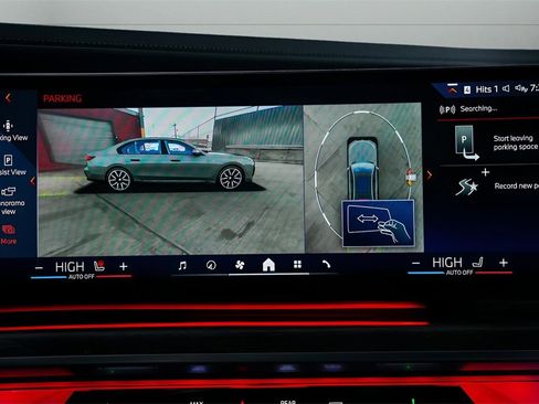 Used 2024 BMW i7 eDrive50 w/ M Sport Package image 53