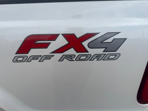 Used 2010 Ford F350 4x4 Crew Cab Super Duty image 14