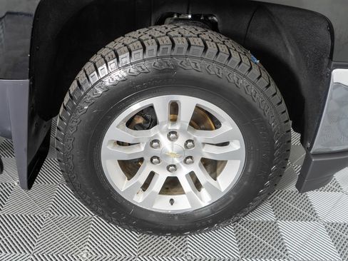 Used 2017 Chevrolet Silverado 1500 LTZ AWD/4WD image 31