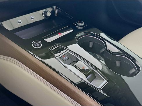 Certified 2025 Audi A5 2.0T Premium Plus w/ Premium Plus AWD/4WD image 16