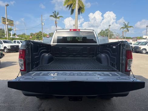 Used 2024 RAM 2500 Big Horn AWD/4WD image 5