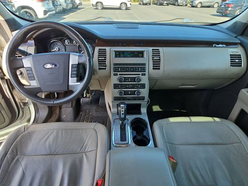 Used 2011 Ford Flex SEL w/ Rapid Spec Order Code image 12