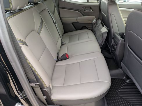 Used 2025 Chevrolet Colorado ZR2 w/ Technology Package image 26