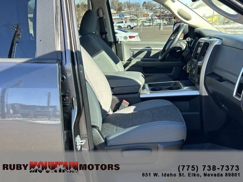 Used 2017 RAM 3500 Big Horn w/ Sport Appearance Group image 27