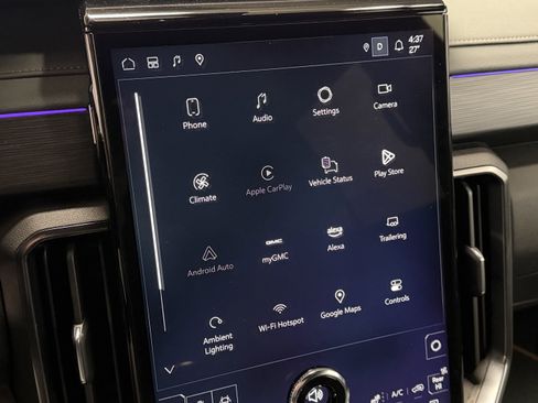 Used 2025 GMC Acadia AT4 w/ Luxury Package image 13