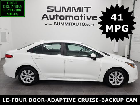 Used 2024 Toyota Corolla LE FWD image 1
