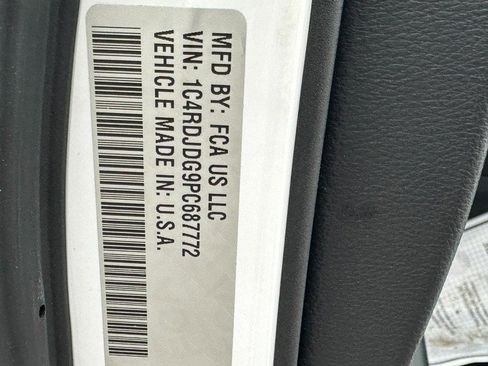 Used 2023 Dodge Durango GT image 25