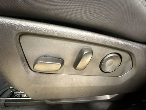 Used 2024 GMC Hummer EV 3X w/ LPO, Illumination Package image 15