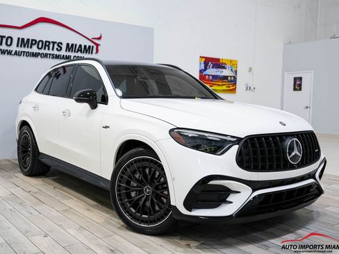 Used 2024 Mercedes-Benz GLC 43 AMG 4MATIC image 26