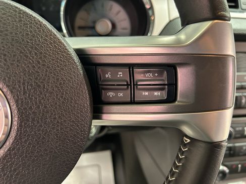 Used 2012 Ford Mustang GT Premium w/ Brembo Brake Pkg RWD image 11