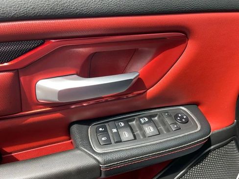 Used 2019 RAM 1500 Rebel AWD/4WD image 33