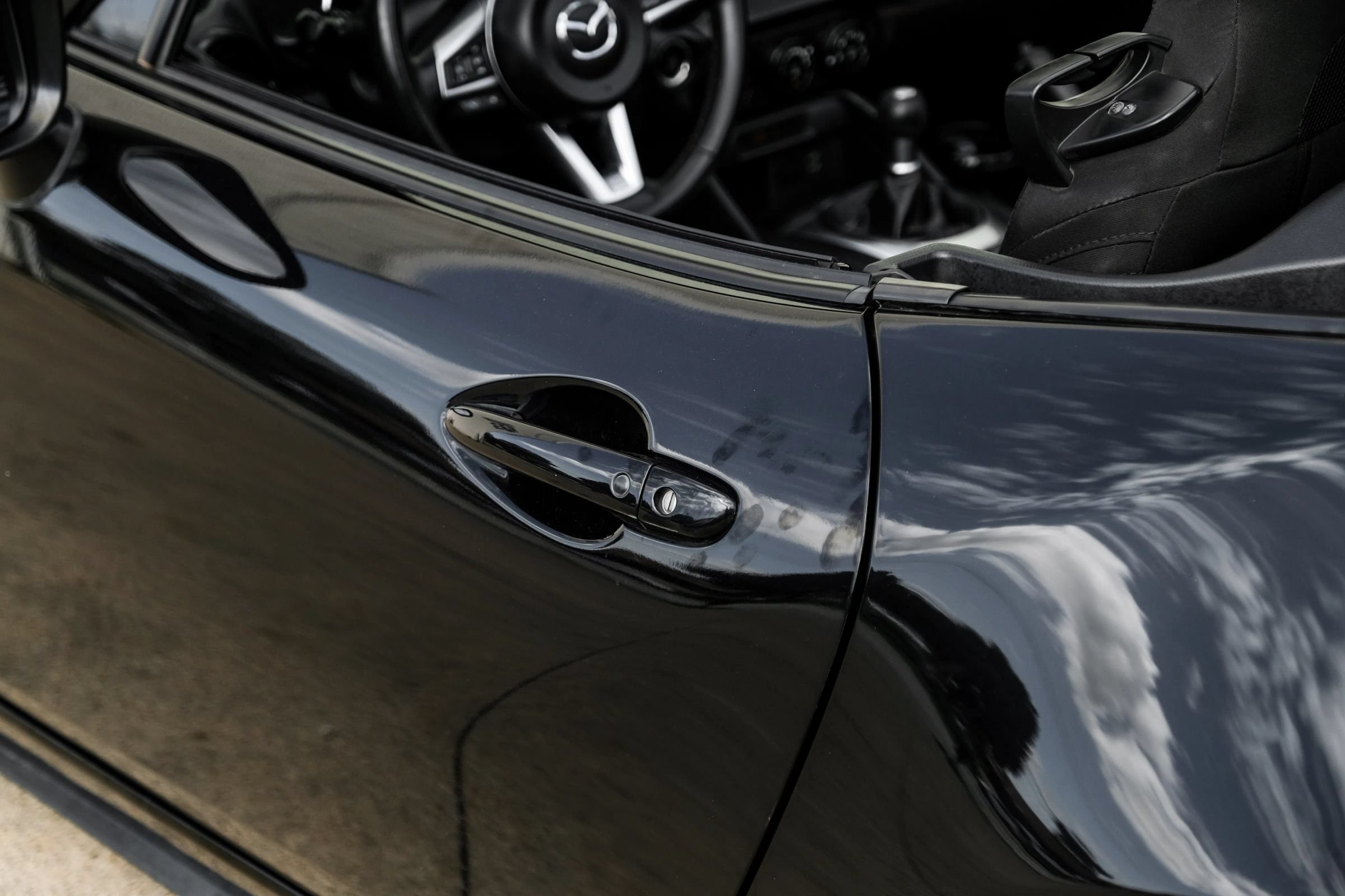 Used 2016 MAZDA MX-5 Miata Club RWD image 33