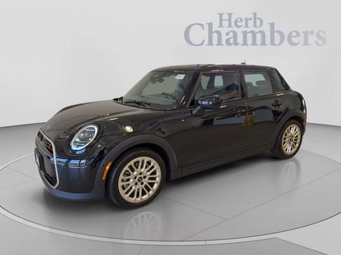 Used 2025 MINI Cooper S FWD image 9