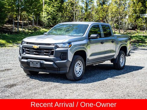 Used 2023 Chevrolet Colorado W/T RWD image 1