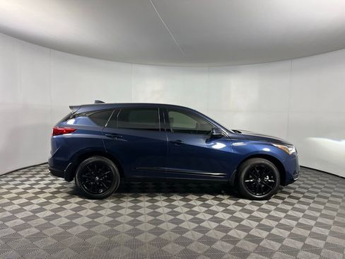 Used 2025 Acura RDX SH-AWD image 3