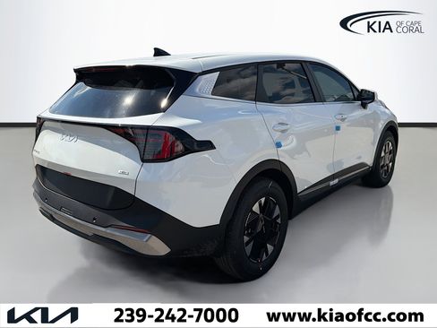 New 2026 Kia Sportage LX FWD image 6