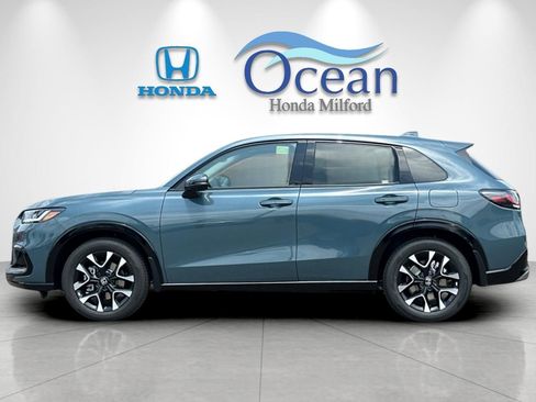 New 2026 Honda HR-V EX-L image 2