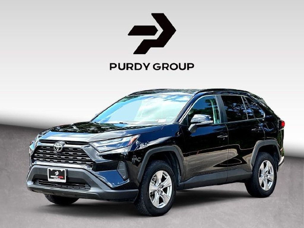 Certified 2025 Toyota RAV4 XLE AWD/4WD image 4