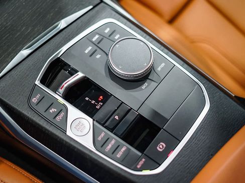 Used 2023 BMW 330i Sedan w/ Driving Assistance Package image 23