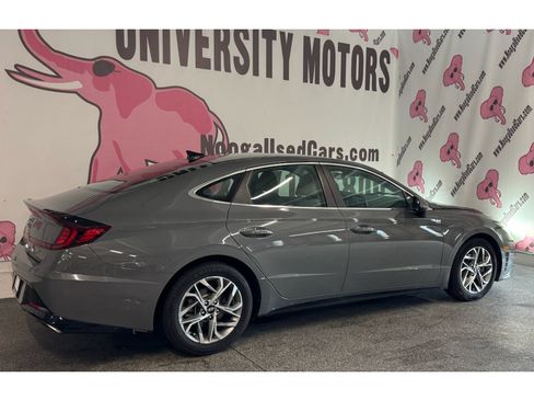 Used 2020 Hyundai Sonata SEL w/ Convenience Package FWD image 10