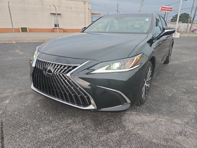 Used 2025 Lexus ES 350 w/ Premium Package FWD image 1
