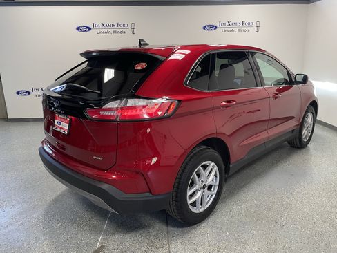 Used 2023 Ford Edge SEL w/ Convenience Package image 6