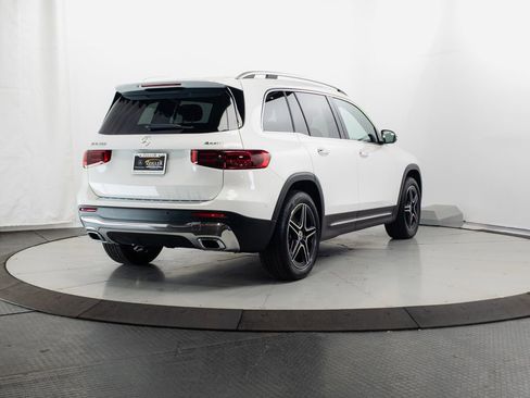 Certified 2026 Mercedes-Benz GLB 250 4MATIC image 31