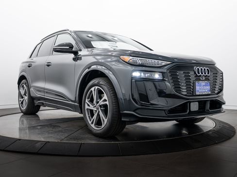 New 2027 Audi Q6 e-tron Premium Plus AWD/4WD image 2