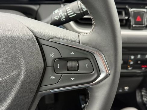 New 2026 Chevrolet TrailBlazer LT w/ Convenience Package image 25