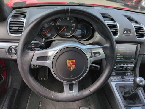 Used 2016 Porsche Cayman image 20