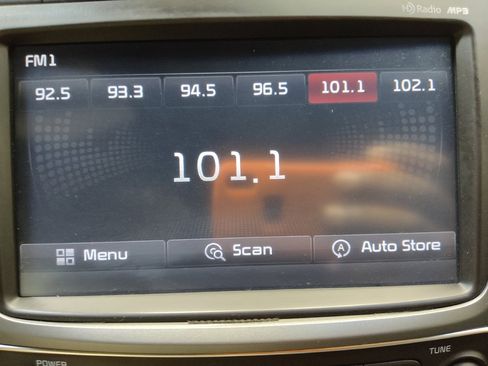 Used 2014 Kia Sorento SX w/ 3rd Row Package AWD/4WD image 25