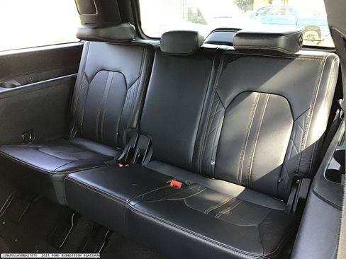 Used 2023 Ford Expedition Platinum RWD image 14