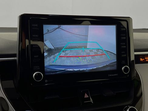 Used 2022 Toyota Corolla LE image 28