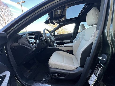 Certified 2025 Lexus RX 350 Premium image 23