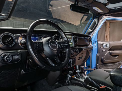 Used 2022 Jeep Wrangler Unlimited Sport AWD/4WD image 13