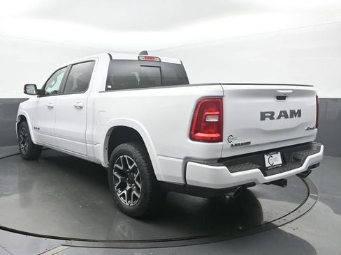 Used 2025 RAM 1500 Laramie w/ Sport Appearance Package AWD/4WD image 4