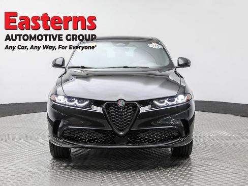 Used 2024 Alfa Romeo Tonale Veloce AWD/4WD image 2