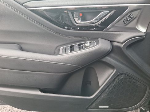 Certified 2025 Subaru Legacy Limited image 15