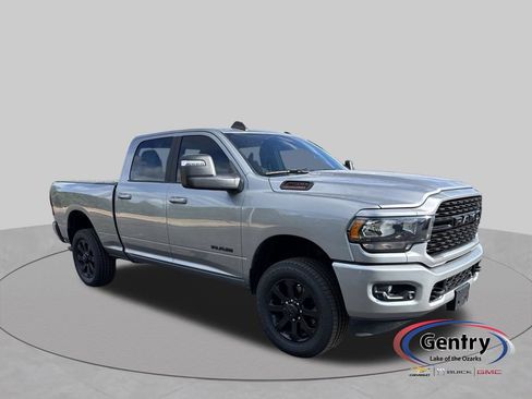 Used 2024 RAM 2500 Big Horn w/ Night Edition AWD/4WD image 6