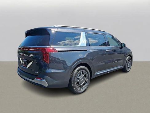 New 2026 Kia Carnival SX image 4