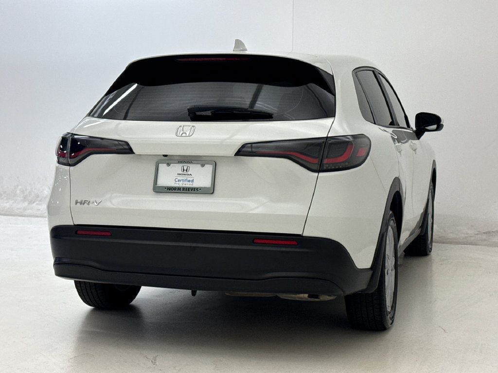 Certified 2025 Honda HR-V LX image 9